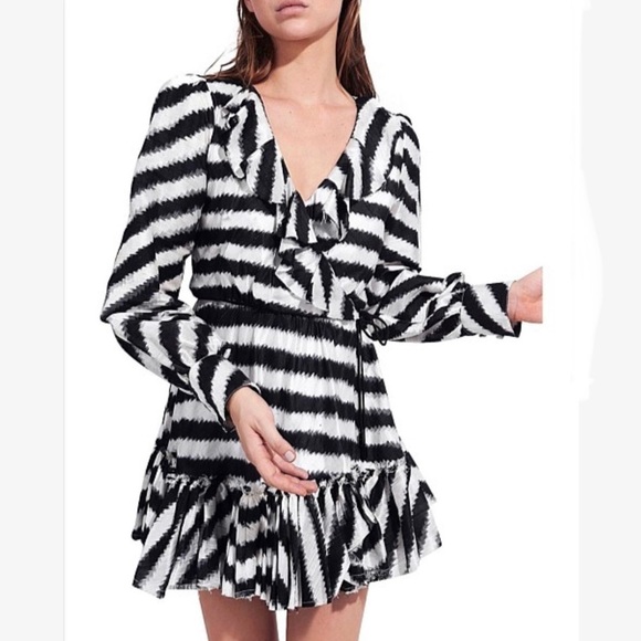 AJE Black & White Striped Tablas Mini Ruffles Wrap Dress Long Sleeve Size 6 NWOT - Picture 3 of 12